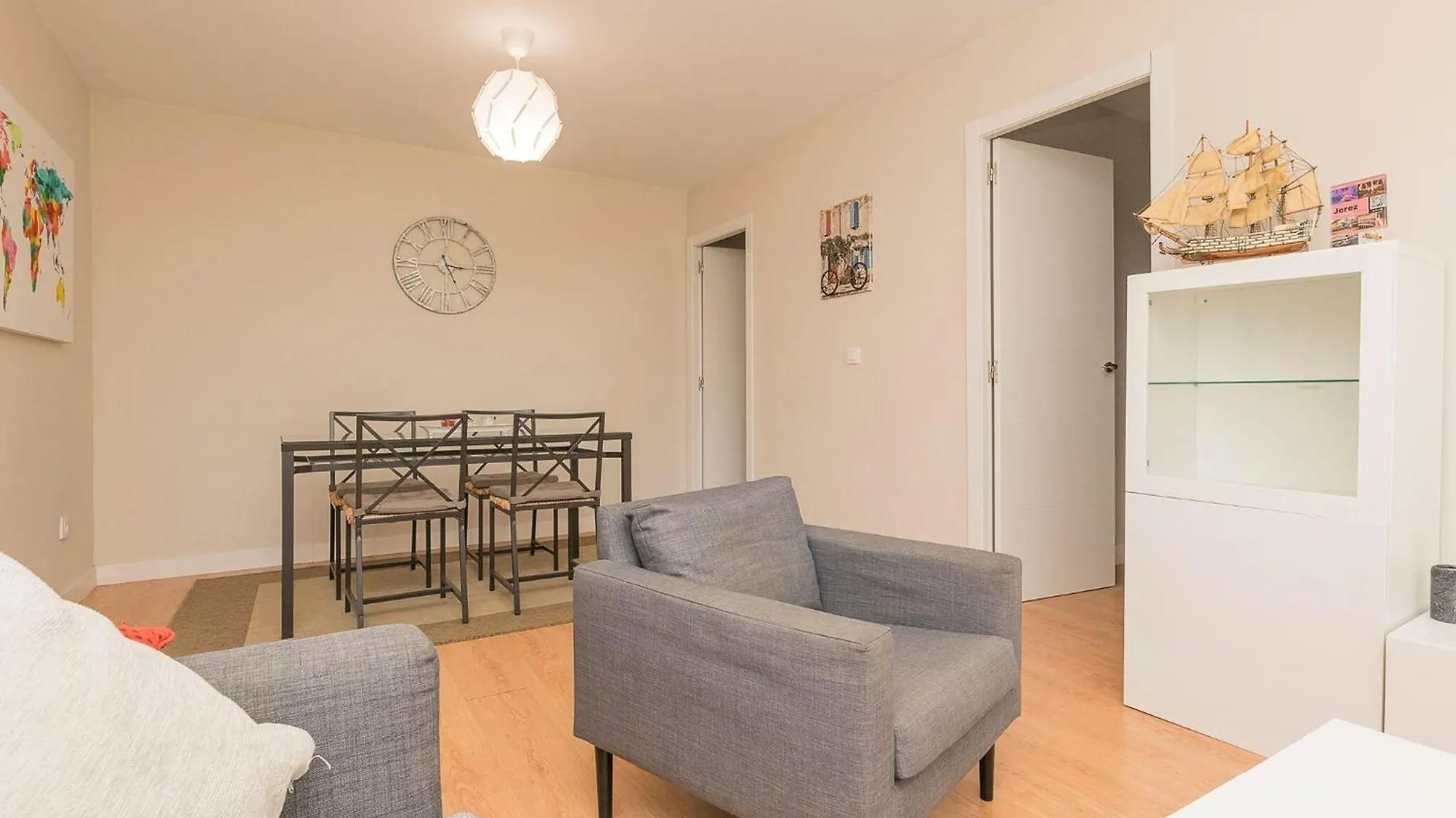 Castanuelas - Apartment In Jerez De La Frontera Holiday home